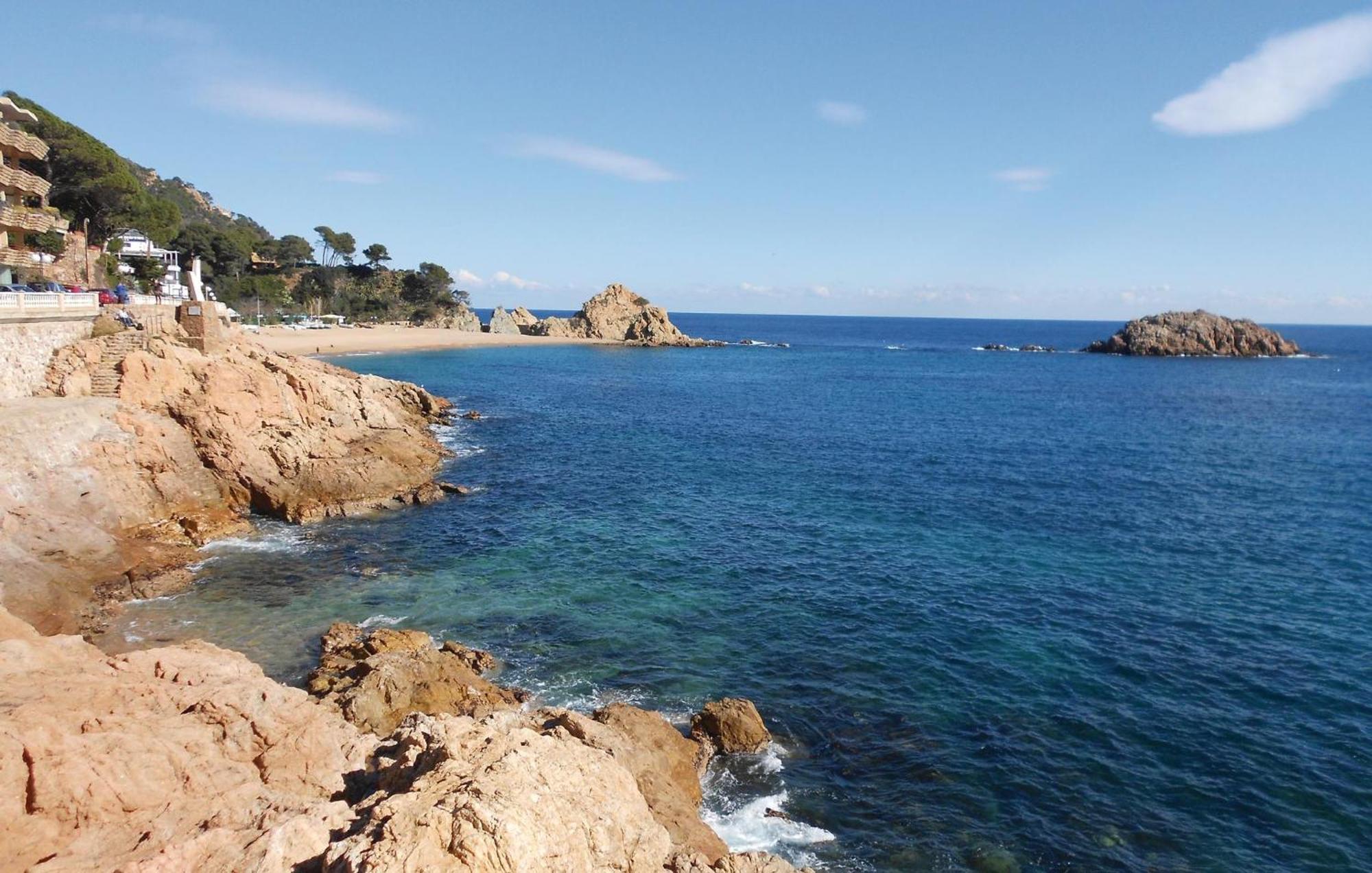 Stunning Apartment In Tossa De Mar With Wifi Exterior photo